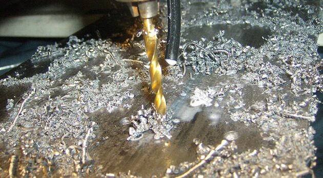3 Methods to Control Swarf Flow 6